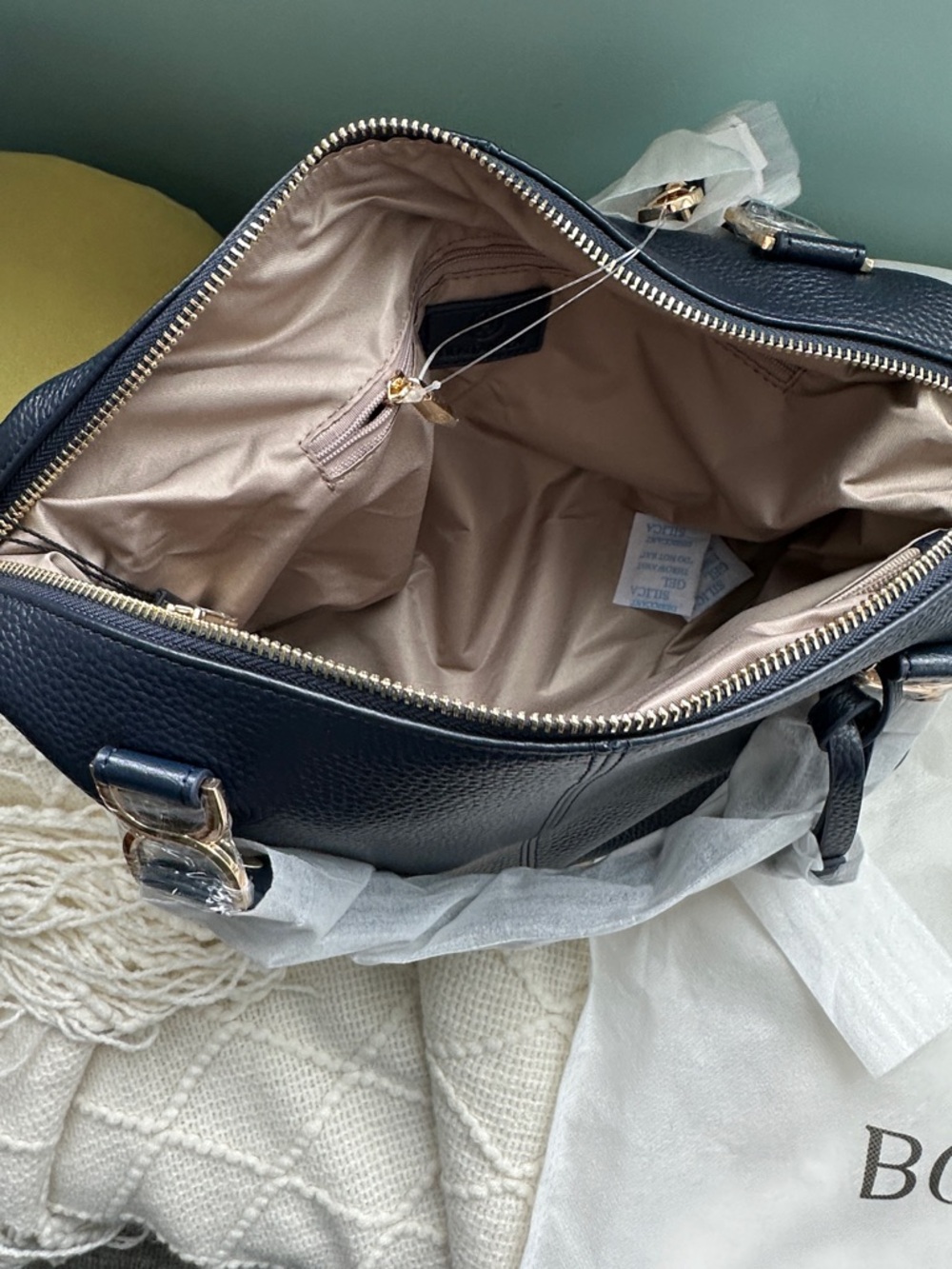 New Bostanten Navy Leather Satchel with Gold Hardware - Picture 2 of 6